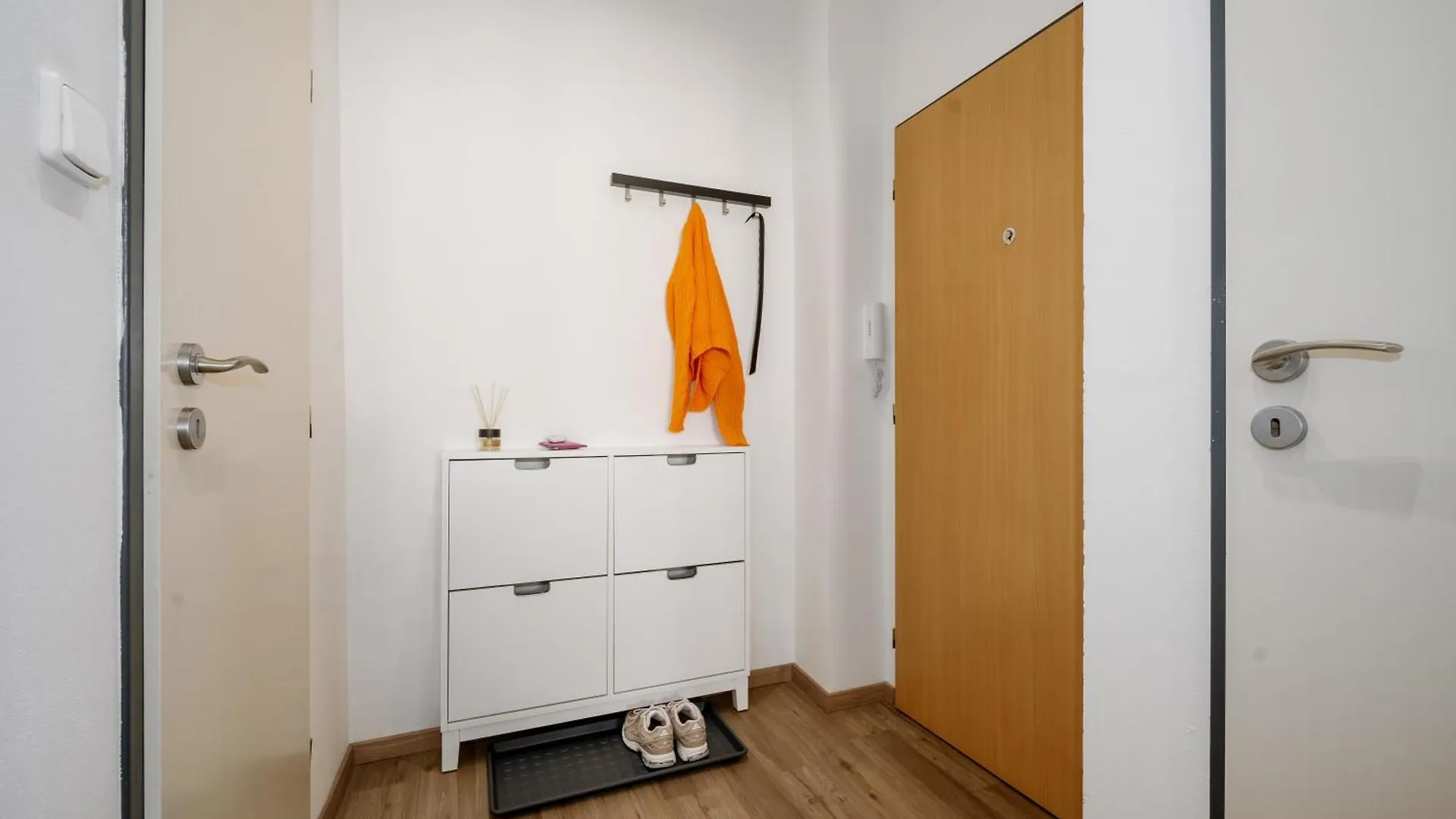 Prague Days - Open-Plan Studio - Close To Vysehrad Castle Apartment